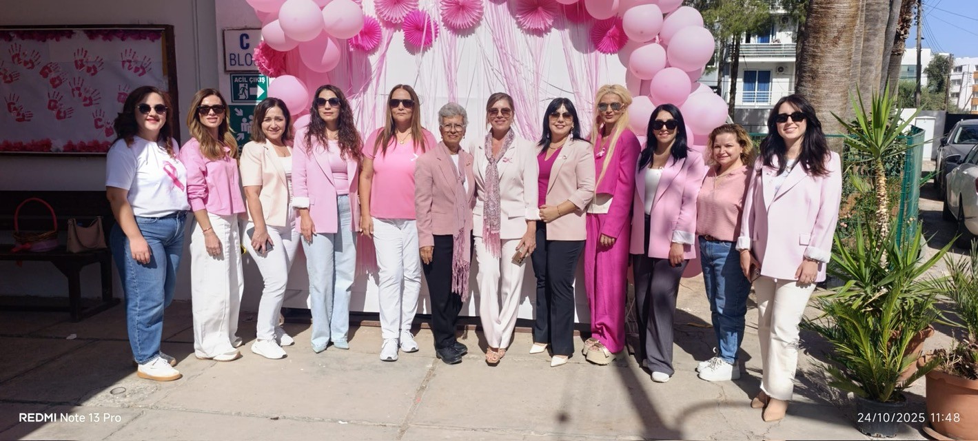 1-31 Ekim Meme Kanseri farkındalık etkinlikleri çerçevesinde, Haydarpaşa Ticaret Lisesi yaptığı farkındalık etkinliği neticesinde öğrencilerin bağışladığı gıda paketlerini derneğimize bağışladı. Yapılan etkinlikte, bağış kutularımız da dolaştırıldı. Katkı